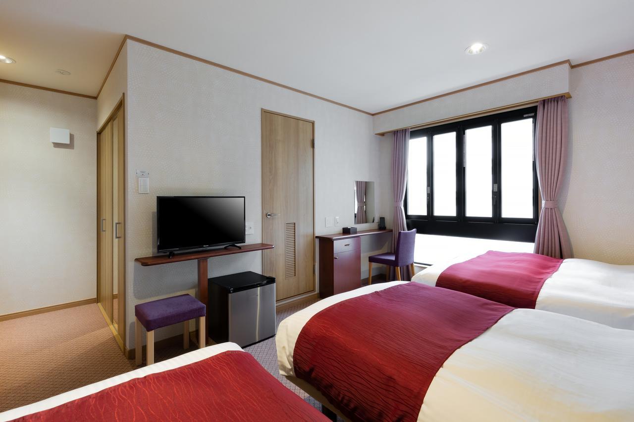 Grand Japaning Hotel Karasuma Oike Kyoto Bagian luar foto