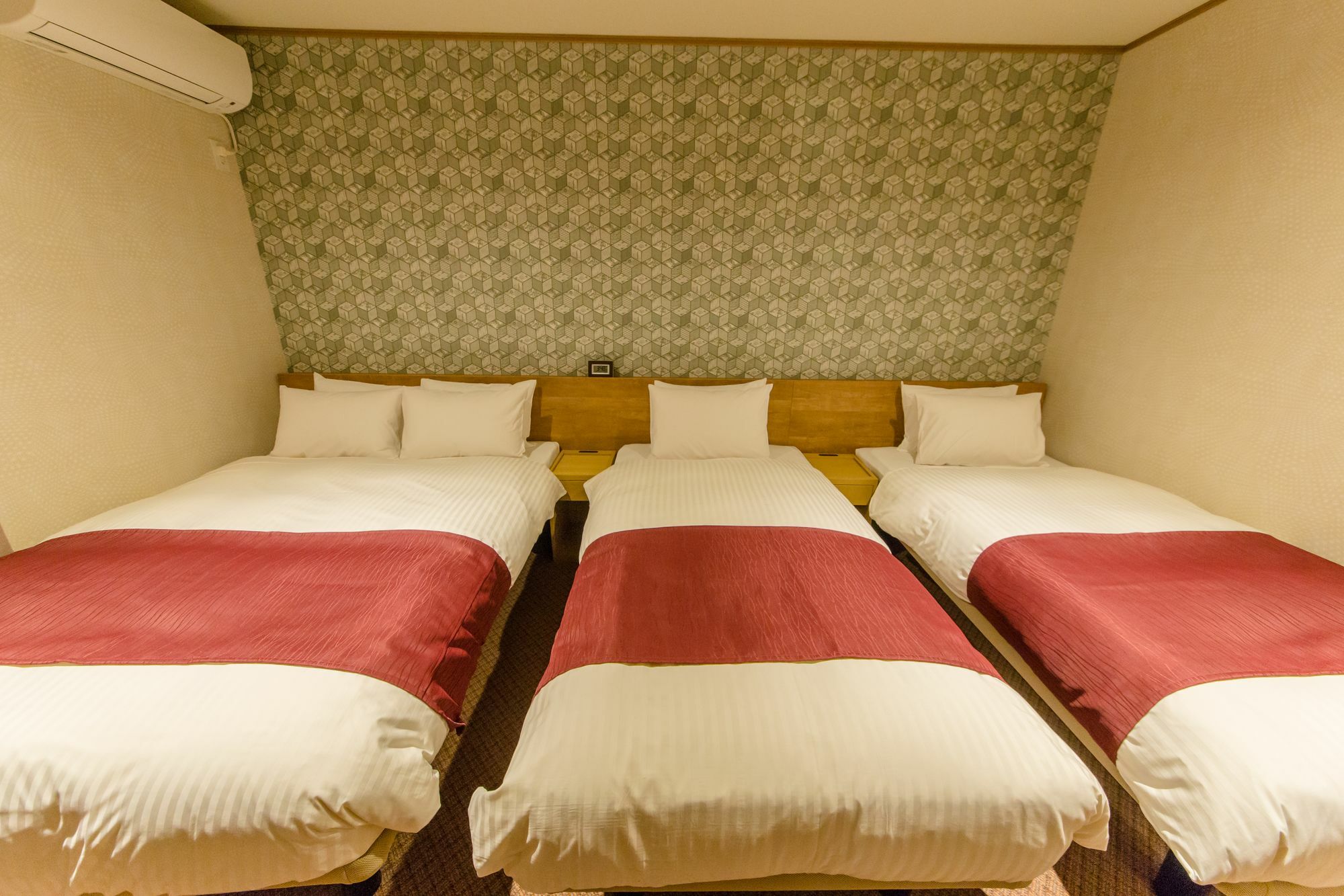 Grand Japaning Hotel Karasuma Oike Kyoto Bagian luar foto